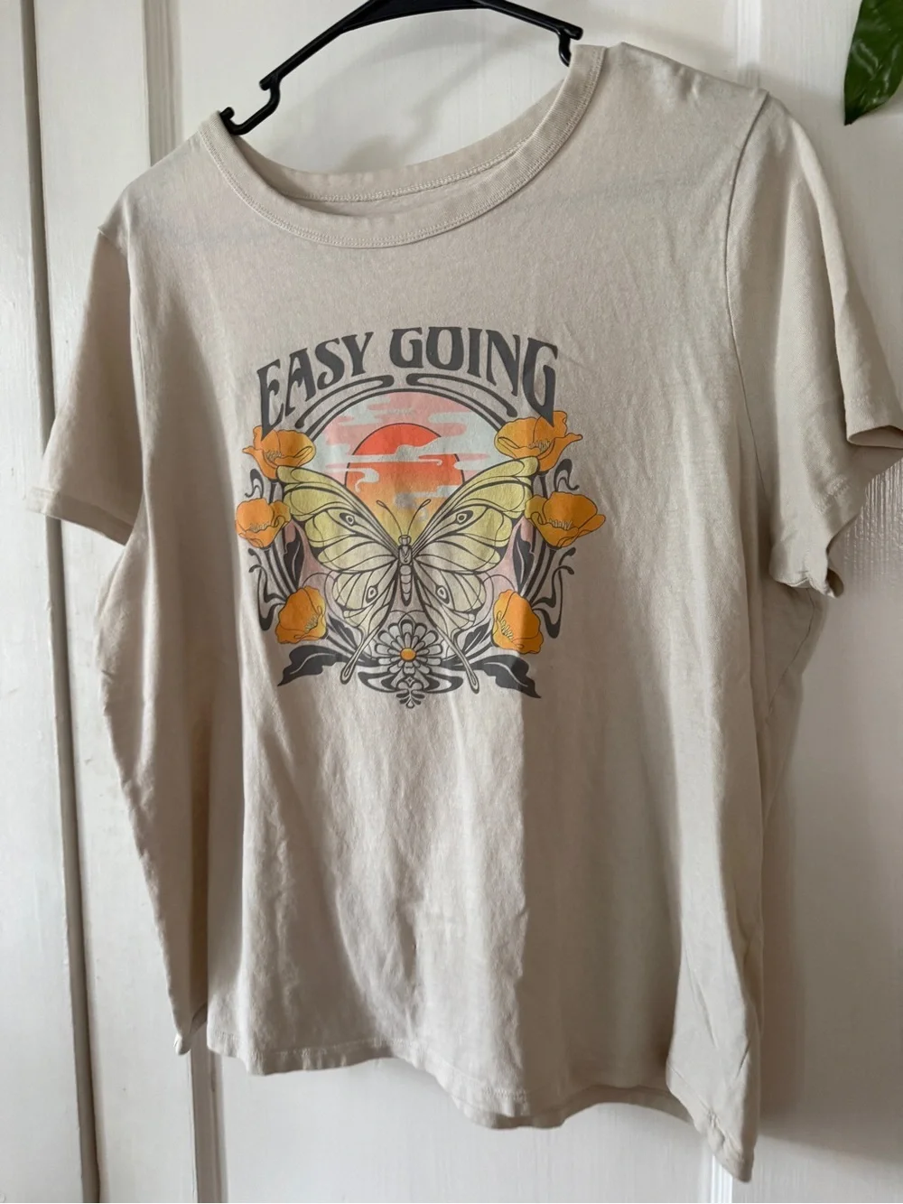 Old Navy Beige Crewneck Graphic Tee